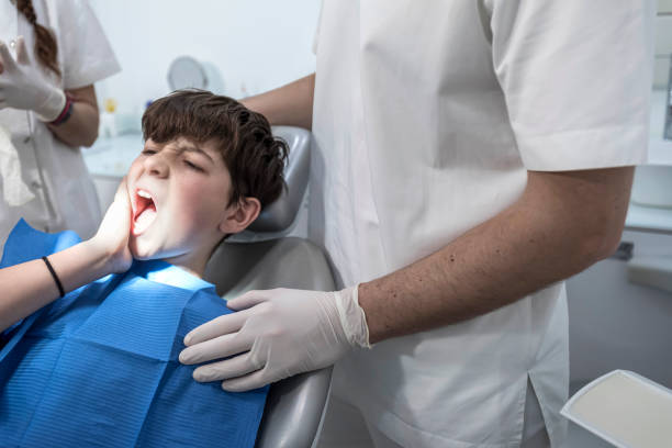 Best Emergency Dentist for Lost Fillings or Crowns in Labarque Creek, MO